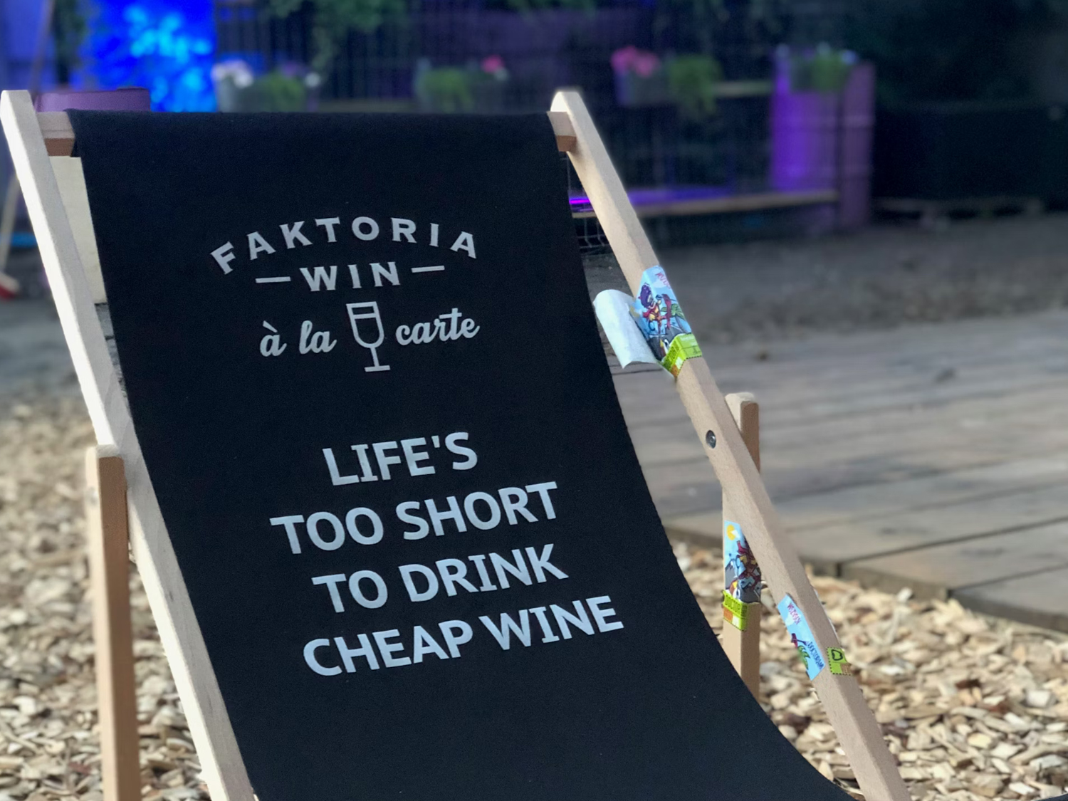 Tumbonas Personalizadas para Eventos al Aire Libre: Guía Completa